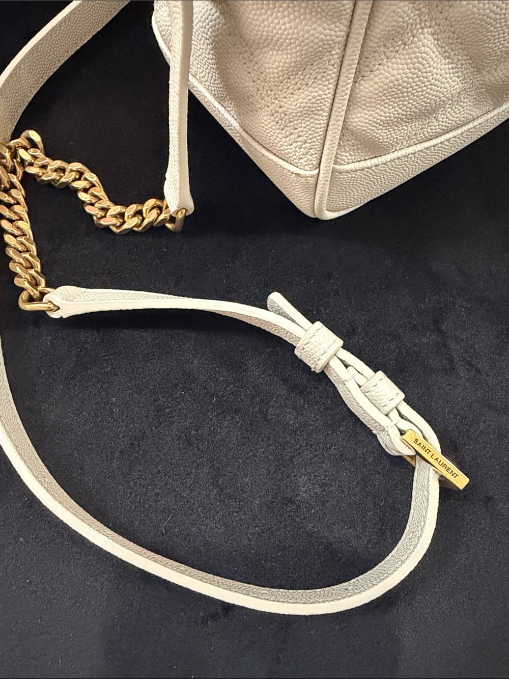 Saint Laurent 80s Vanity Crossbody Bag - Picture 9 of 9